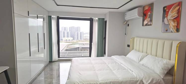 亲邻公寓(青山湖宝龙广场店)图片