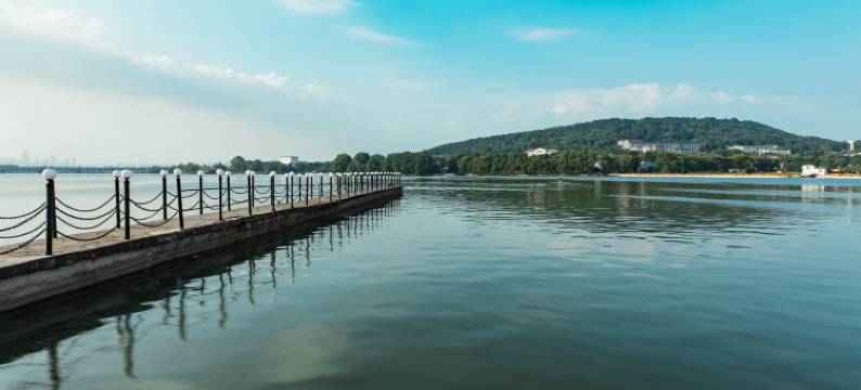 上善花园酒店(武汉体育学院地铁站店)图片