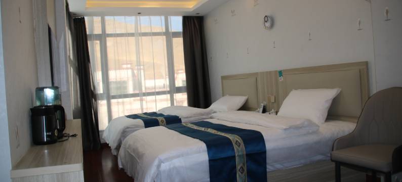 念青唐拉酒店(比如县夏曲卡客运站店)图片