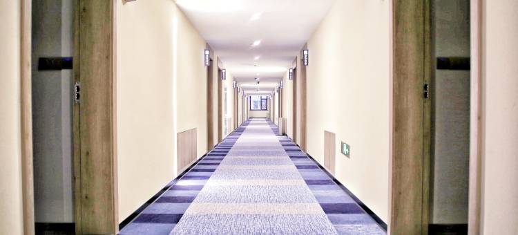 驿家365连锁酒店(隆化苔山路店)图片