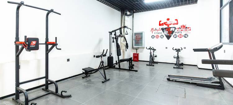 星辰山海酒店(告庄星光夜市店)图片