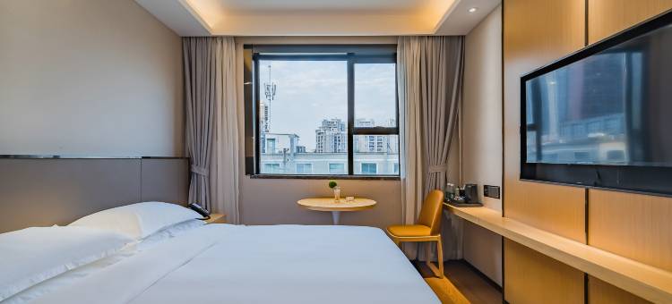 柏曼酒店(佛山金沙洲金铂天地店)图片