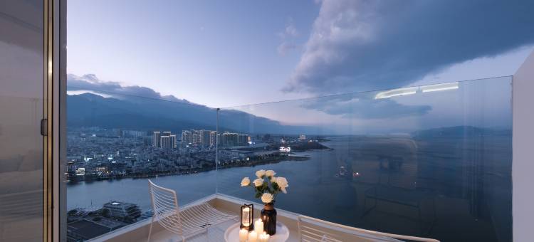 铂漫sea view｜一线海景美宿(洱海公园店)图片