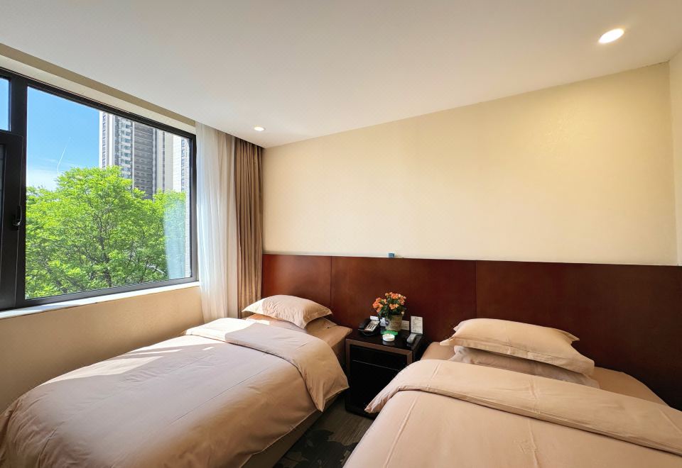 Yuncheng Hotel Hotel Overview