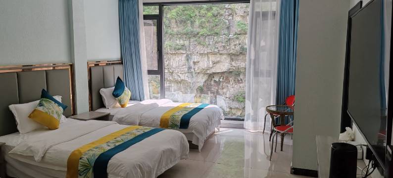 乐山观山河精品民宿(铁道兵博物馆店)图片