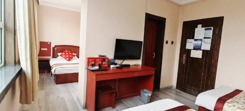 鑫州宾馆(和田市第八小学店)图片