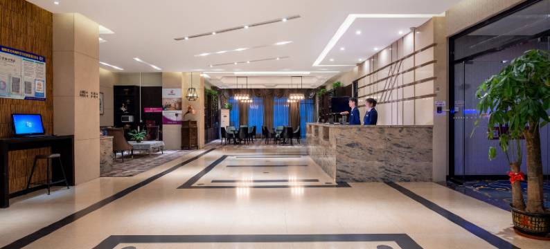 世家轻奢酒店(北京朝阳大悦城高碑店地铁站店)图片