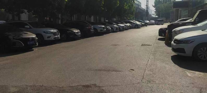 IU酒店(石家庄南二环汇华学院店)图片