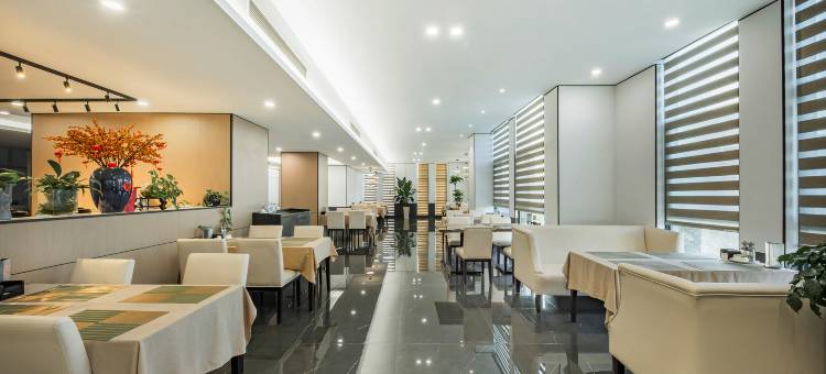 菲伦酒店(安吉九州昌硕广场店)图片