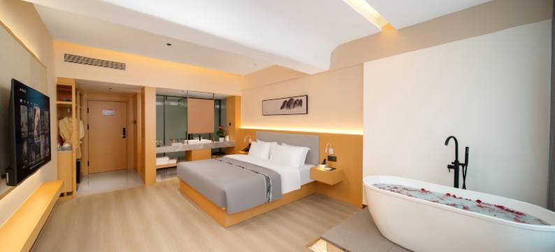 客巢轻奢酒店(凤凰古城景区虹桥店)图片