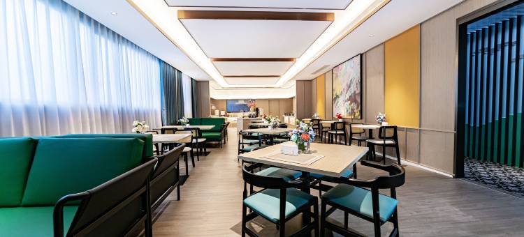 丽怡酒店(杭州桐庐中心广场店)图片