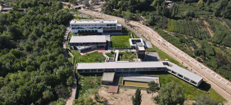 黄河天然居图片