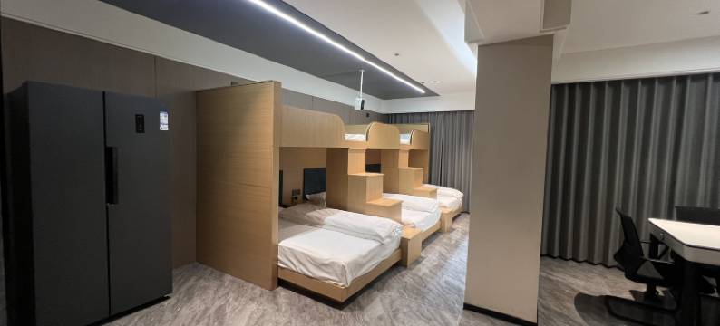 熊本电竞酒店(确山龙山大道店)图片