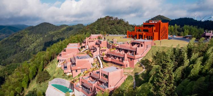 仰天湖云隐酒店图片