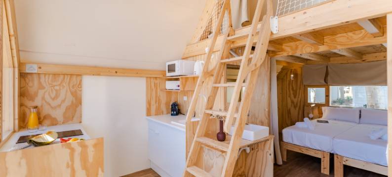 Costa del Sol Glamping Village 富恩吉罗拉(Costa del Sol Glamping Village)图片