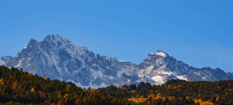 桃花坞•丽江雪山秘境野奢度假酒店图片