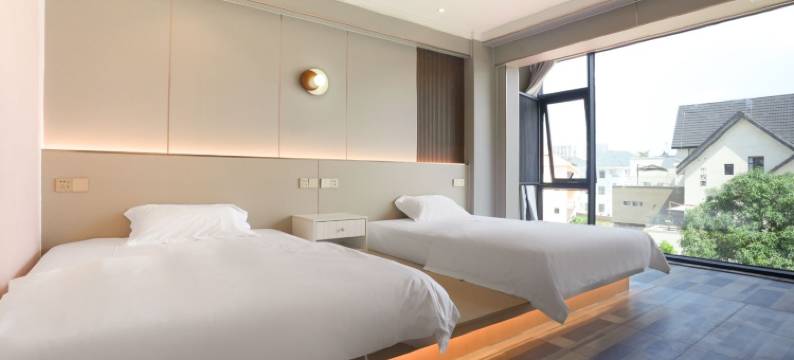 北海银滩摩登酒店图片