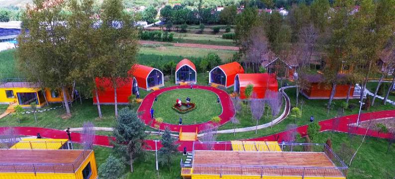 隆德盘龙山庄图片