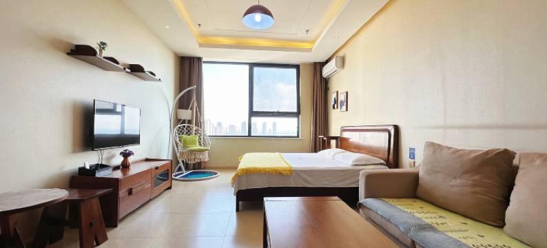 白鲸公馆·贝贝精选海景公寓(营口山海广场店)图片