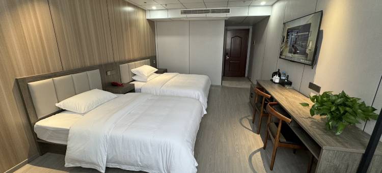 盐城校苑快捷酒店(宝龙城市广场缤纷亚洲店)图片