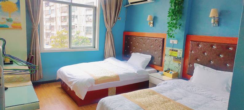 京山五叶红酒店图片