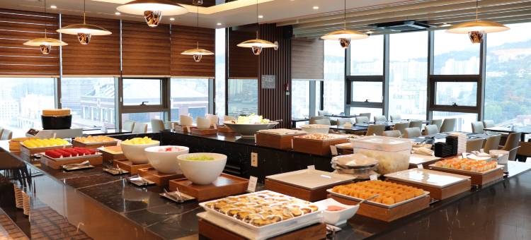 釜山站温德姆华美达安可酒店(Ramada Encore by Wyndham Busan Station)图片