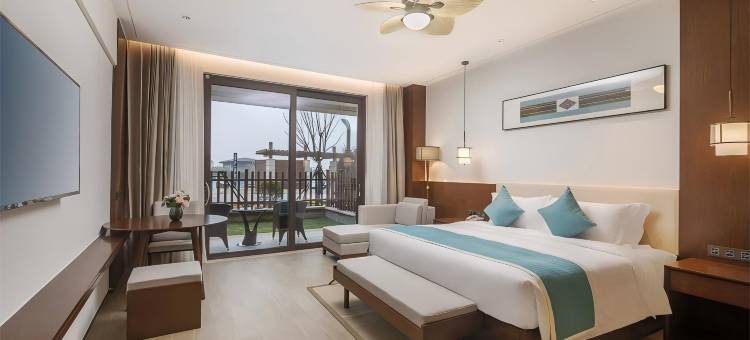 海南万国棋子湾海滩大酒店图片