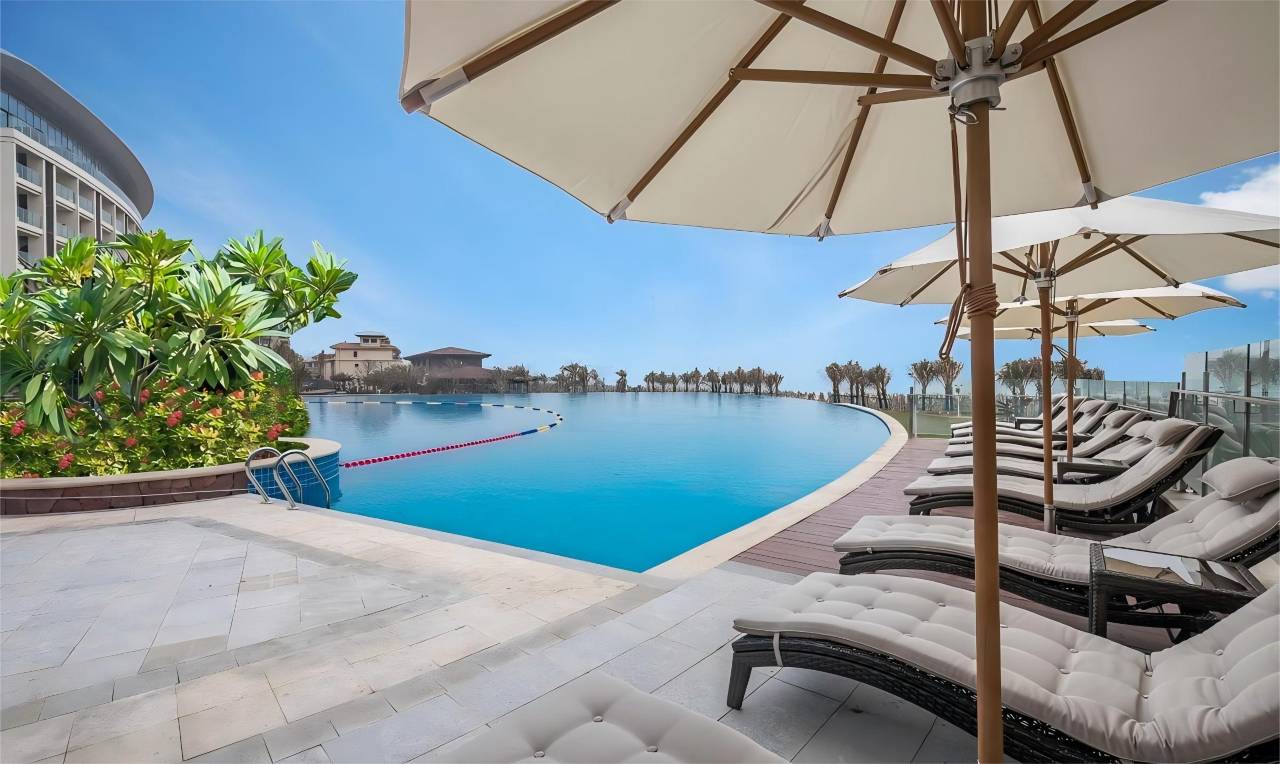 海南万国棋子湾海滩大酒店图片