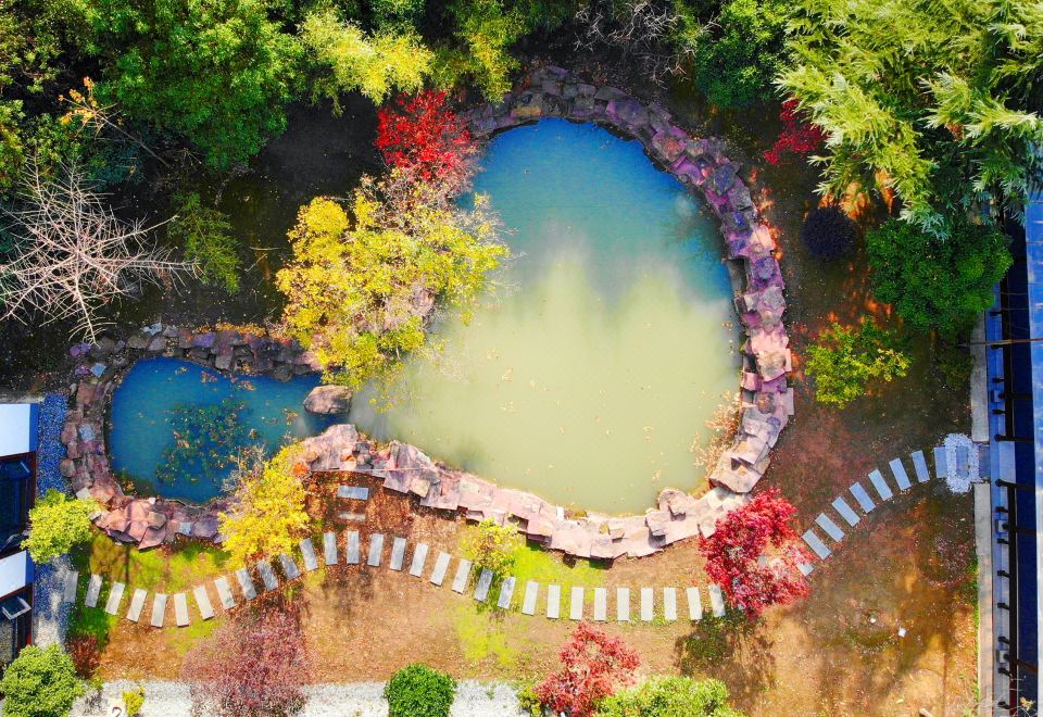 Ruyuan Culture Theme Inn Hotel Overview