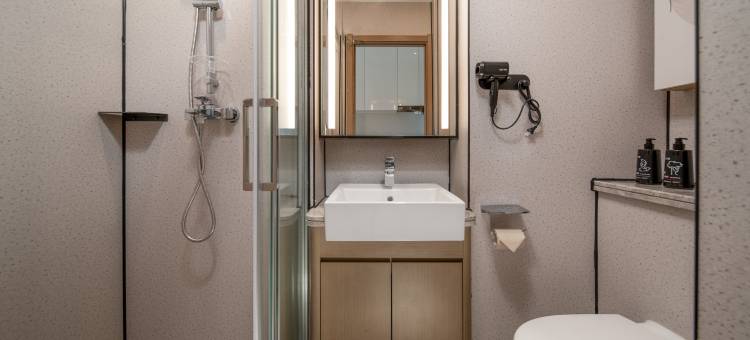 艺龙瑞阁公寓酒店(珠海横琴口岸会展中心店)图片