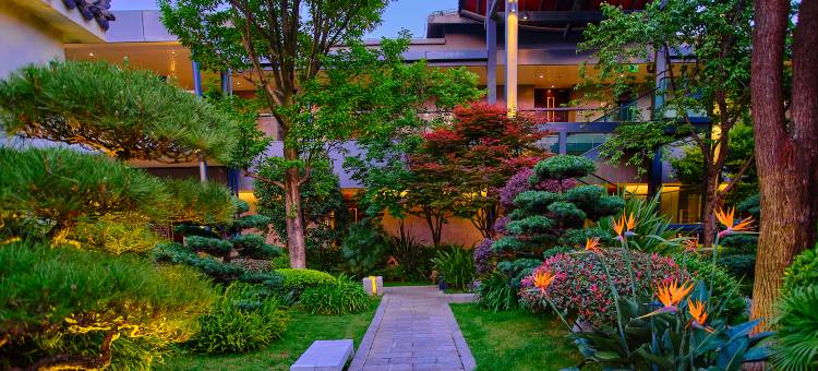 曲靖标灿悦莱酒店(万达外滩店)图片