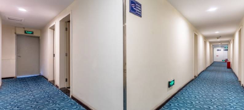 宜逸酒店(广州火车北站花城路地铁站店)图片