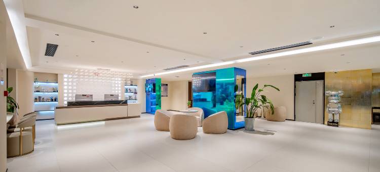 辰心·Poolside Resort丨泳池度假酒店(西双版纳景洪星光夜市店)图片