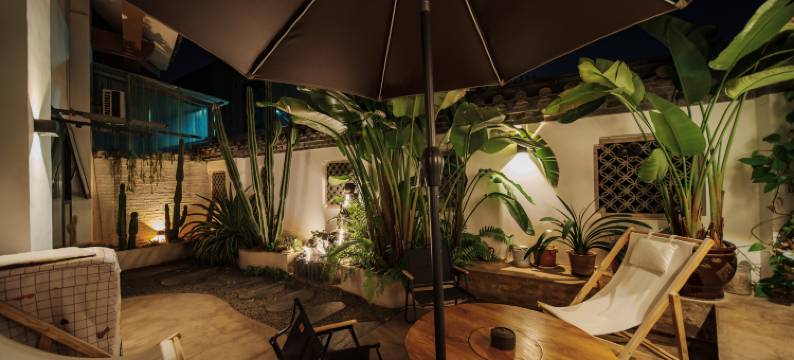 归觅精品民宿(建水古城小火车店)图片