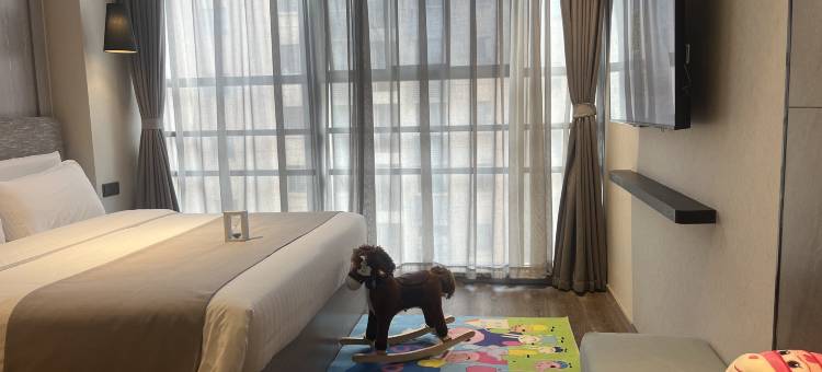 建国扉缦酒店(青岛城阳万象汇店)图片