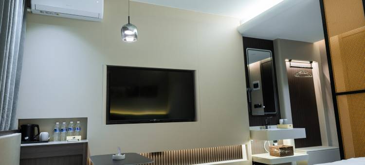 朵亚智能酒店(丰镇高铁站店)图片