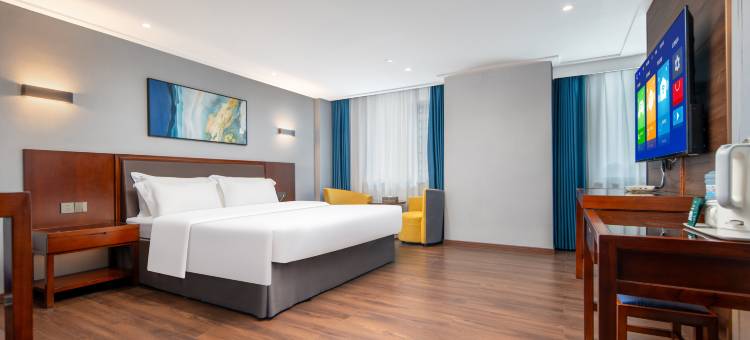 蚂蚁·光年电竞酒店(信阳罗山县政府店)图片