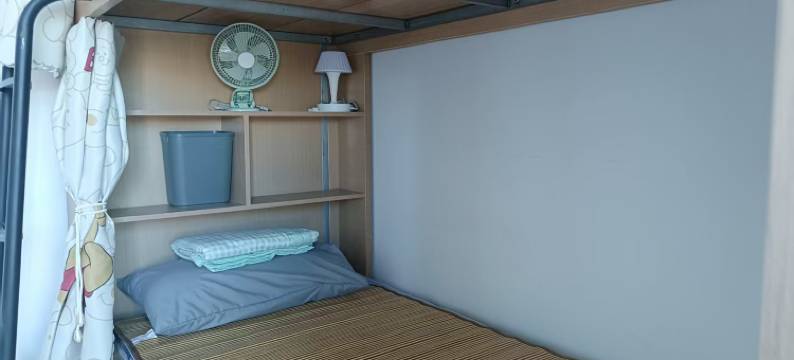 长沙悦栖太空舱青年旅社(圭塘地铁站店)图片