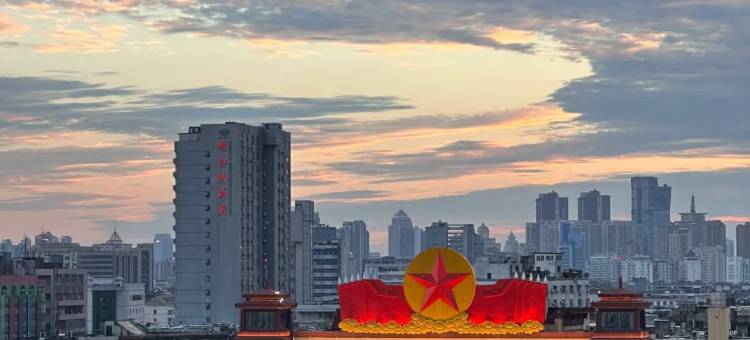 南昌嘉莱特精典国际酒店(八一广场店)图片