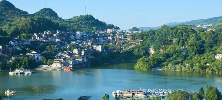 江畔芙蓉观景民宿图片