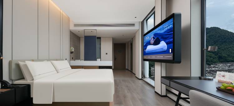 杭州建德新安江风景区新安东路亚朵酒店图片