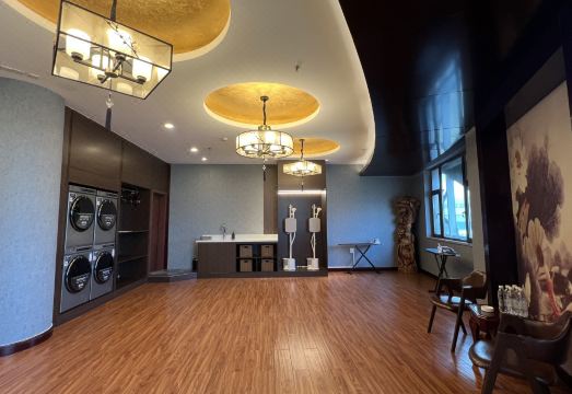 Jinwei Grand HotelHotel Overview