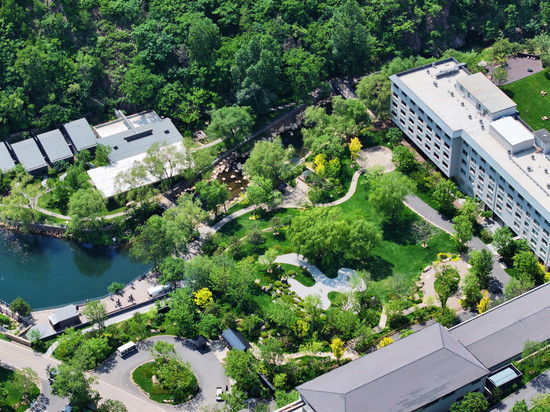 芬享民宿(阿那亚雾灵山店)