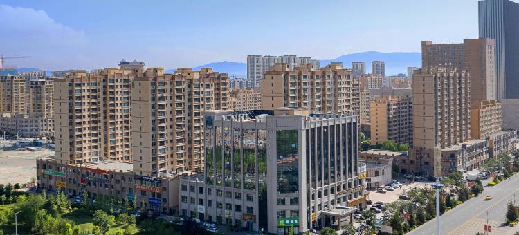 张掖锐驰国际酒店(甘州区区政府张掖西站店)图片