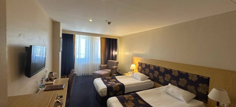 佩里西亚酒店及会议中心(Perissia Hotel & Convention Center)图片
