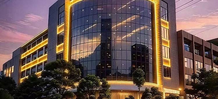 云县·金汇源NewChinesestylefamily城市行政酒店(客运站店)图片