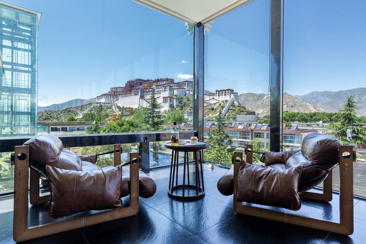 拉萨布达拉宫枫渡酒店图片