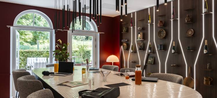 曼特农城堡酒店 - 翰悦阁(Mercure Maintenon)图片