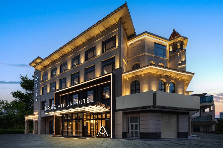 蘭州中川機場鵬博中央廣場亞朵酒店