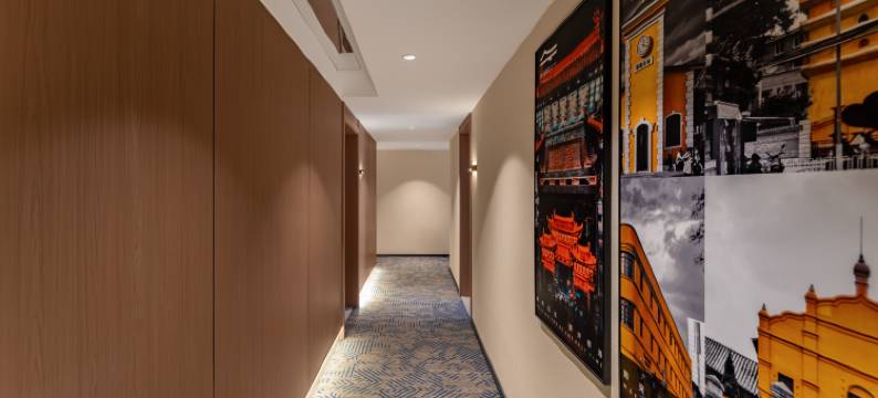 昆明巷往酒店(翠湖公园店)图片